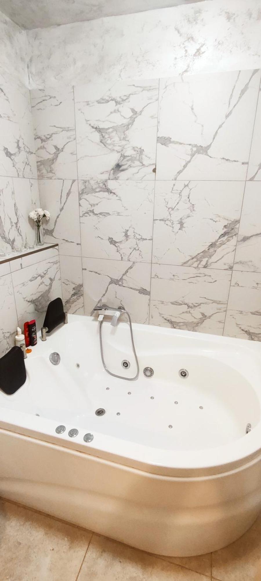 Jacuzzi Belle View Sinaia-Free Parkingアパートメント エクステリア 写真
